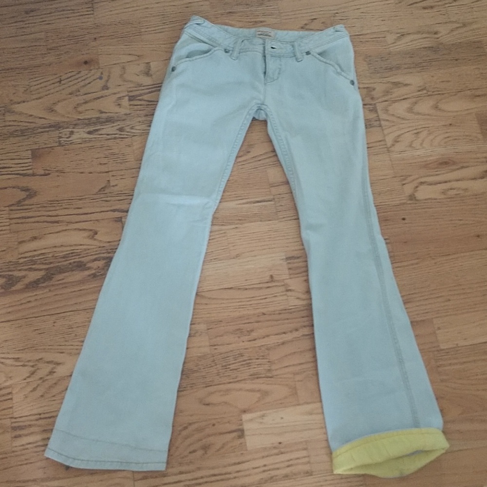 Adorable Free People jeans